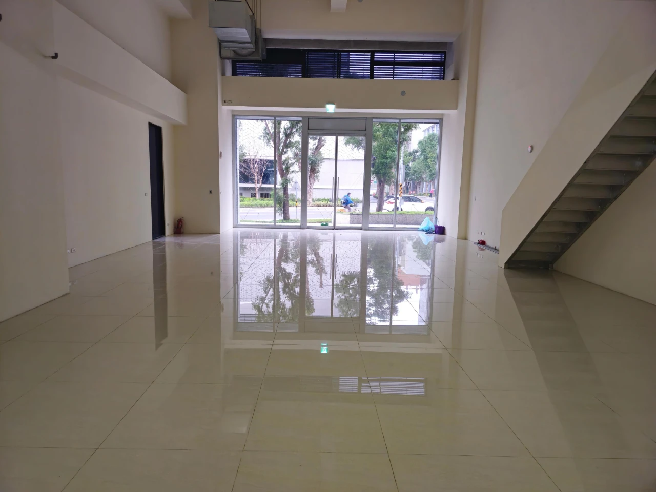 A5422新莊福慧路店面-1